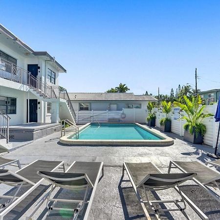 Waves On Desoto Rental Unit With Pool 好莱坞 外观 照片