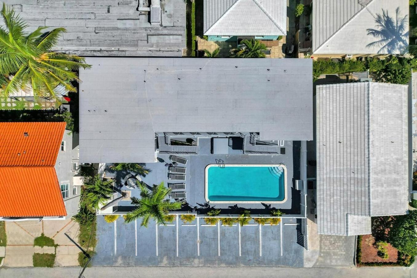 Waves On Desoto Rental Unit With Pool 好莱坞 外观 照片